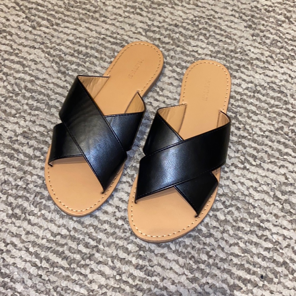 Criss cross sandals